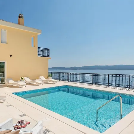Sun Palace With Luxury 5 Bedroom And Amazing Panoramic Sea Views Mimice