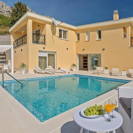 Sun Palace With Luxury 5 Bedroom And Amazing Panoramic Sea Views *