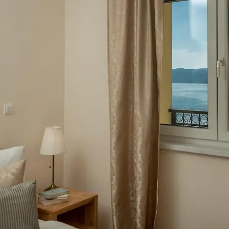 Sun Palace With Luxury 5 Bedroom And Amazing Panoramic Sea Views Villa *