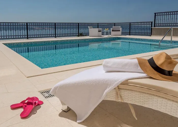 Sun Palace With Luxury 5 Bedroom And Amazing Panoramic Sea Views Mimice