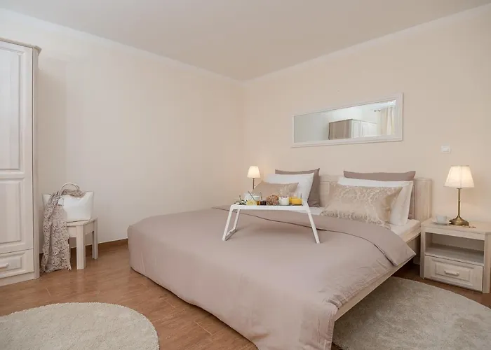 Villa Sun Palace With Luxury 5 Bedroom And Amazing Panoramic Sea Views