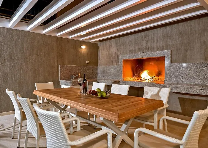 Sun Palace With Luxury 5 Bedroom And Amazing Panoramic Sea Views Villa